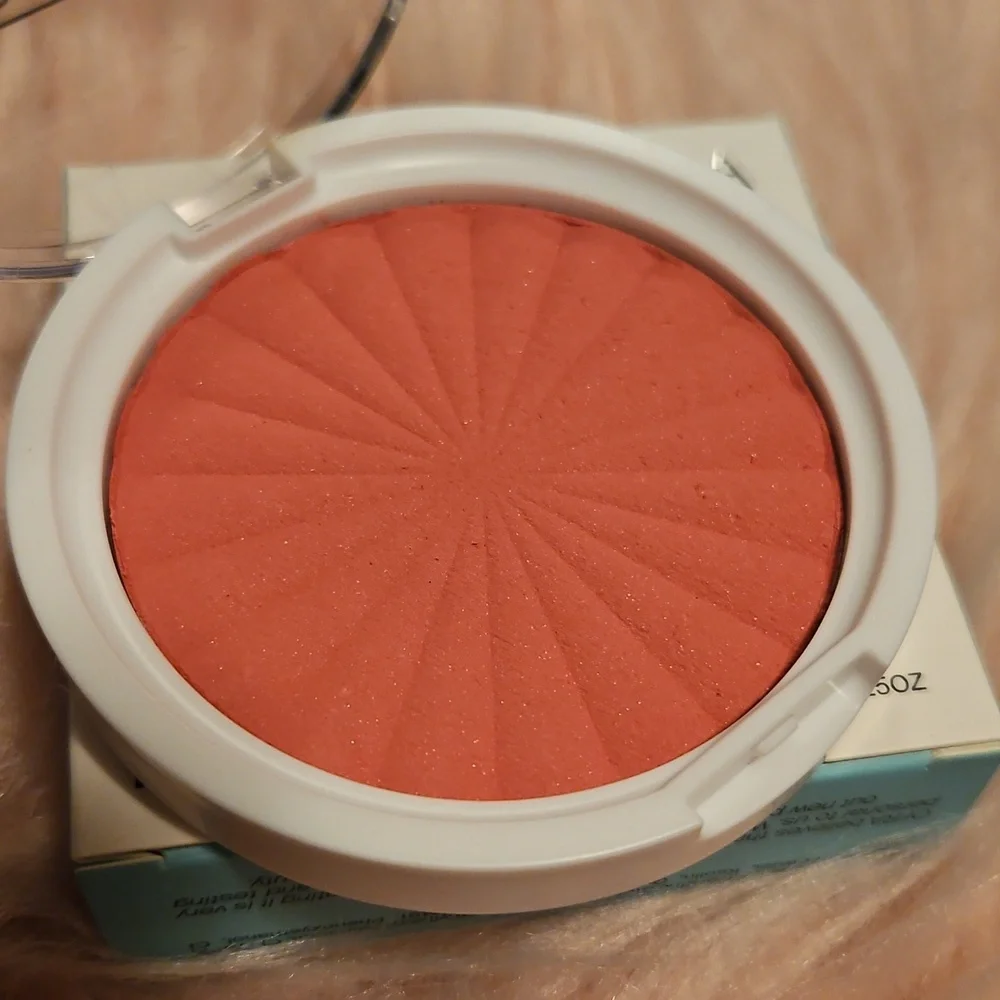 🆕️OFRA Candy Apple Blush